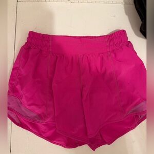 RARE hot pink lululemon hottie hot shorts. Size 6 with 4” inseam.
